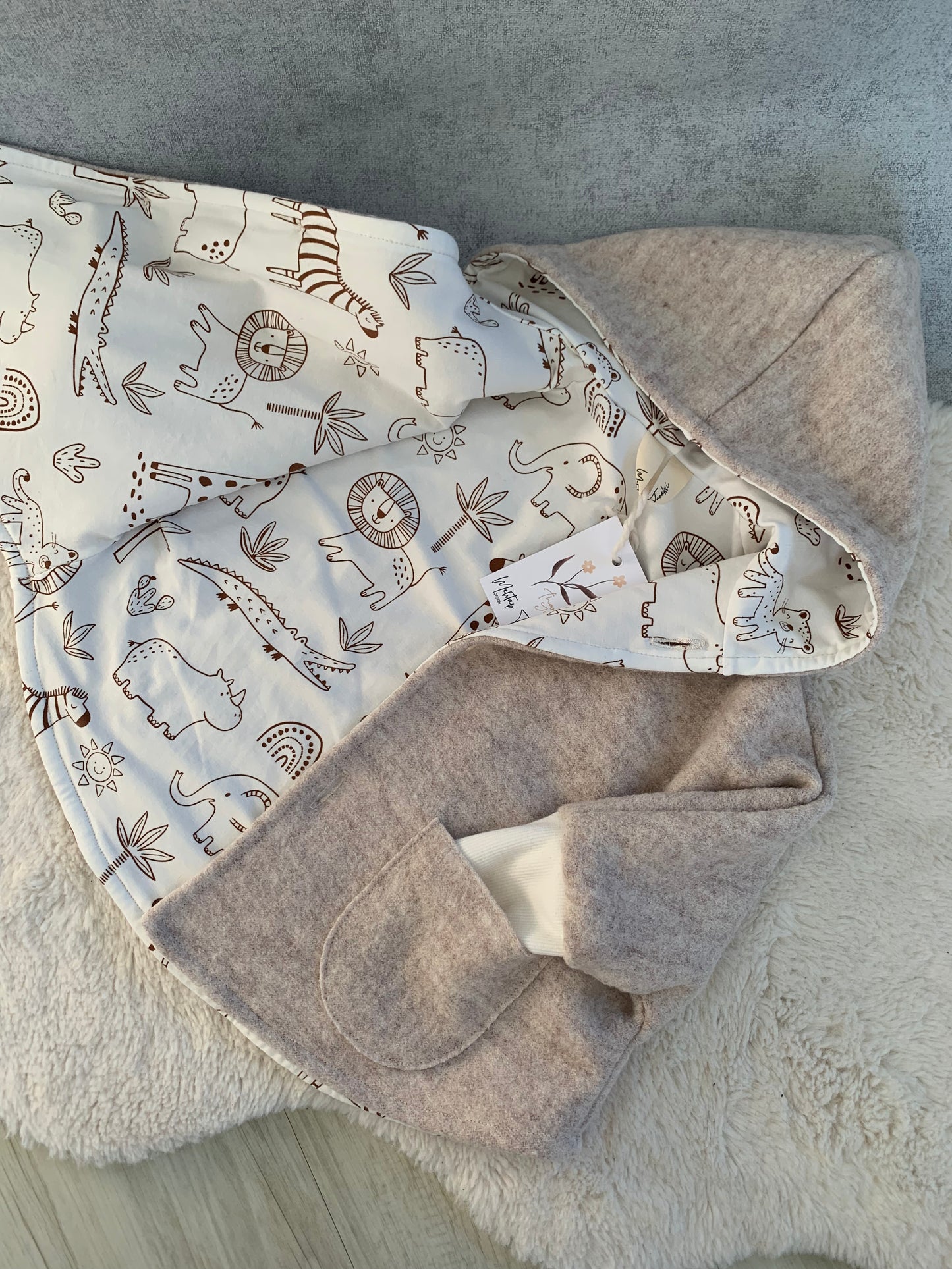 Kleinkind Cape-Jacke aus Wolle