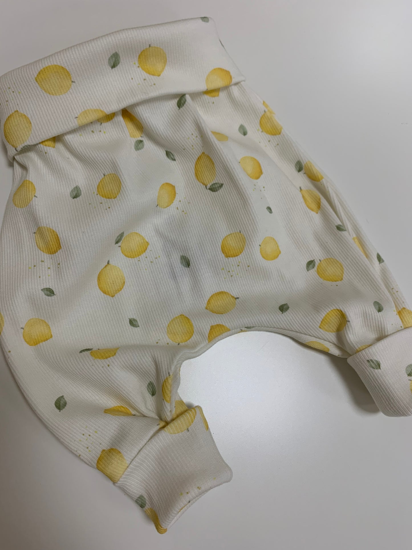 Mitwachshose Lemon
