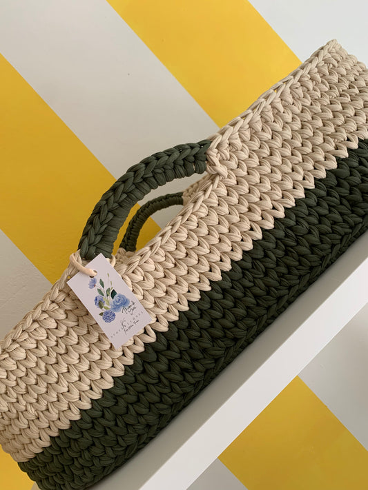 Moseskorb mit Matratze grün-beige