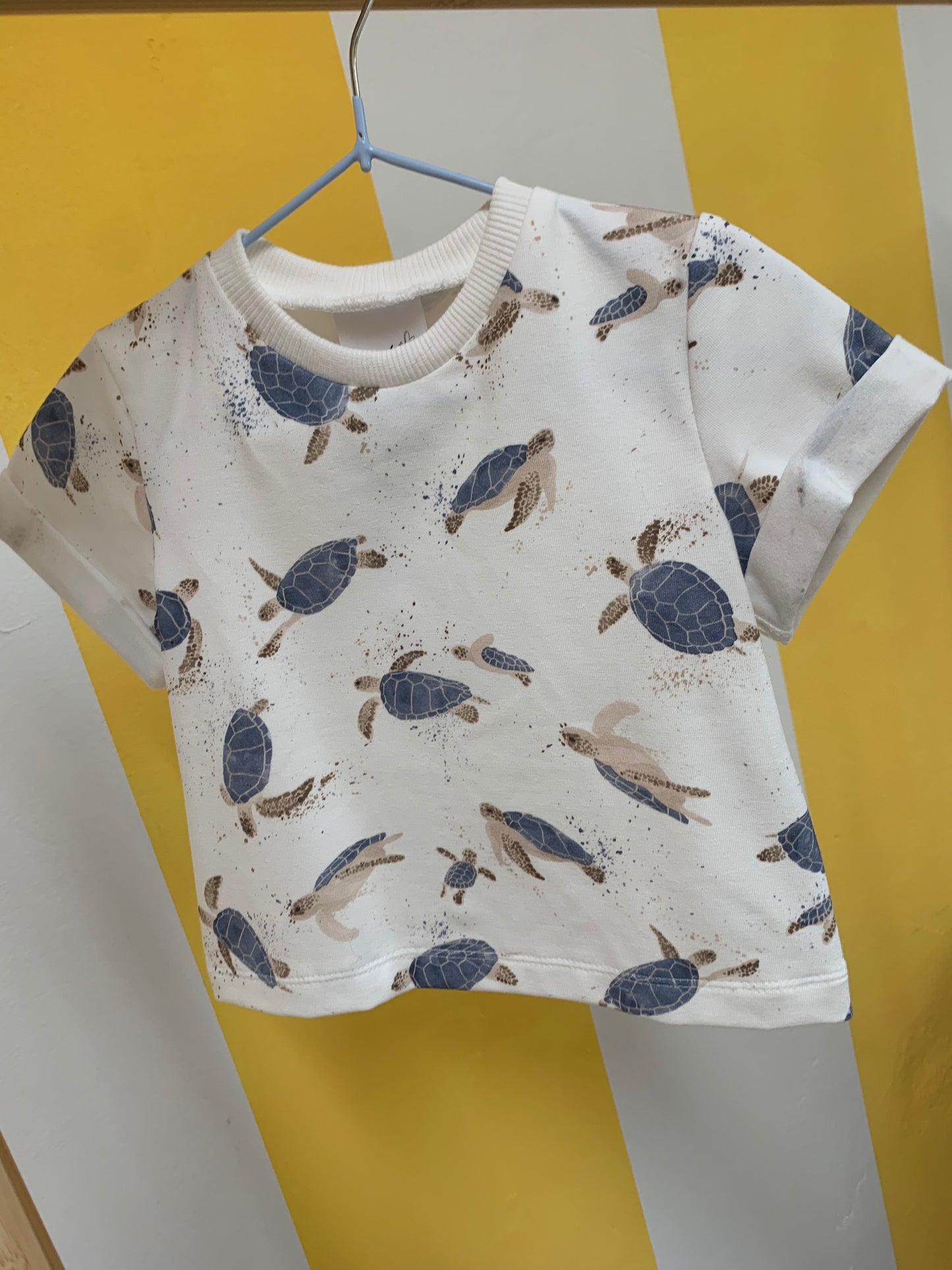 T-Shirt mit Schildkröten