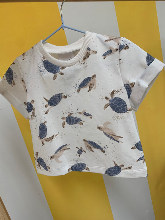 T-Shirt mit Schildkröten